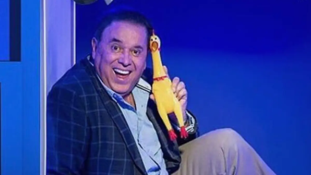 MARIO BEZARES.