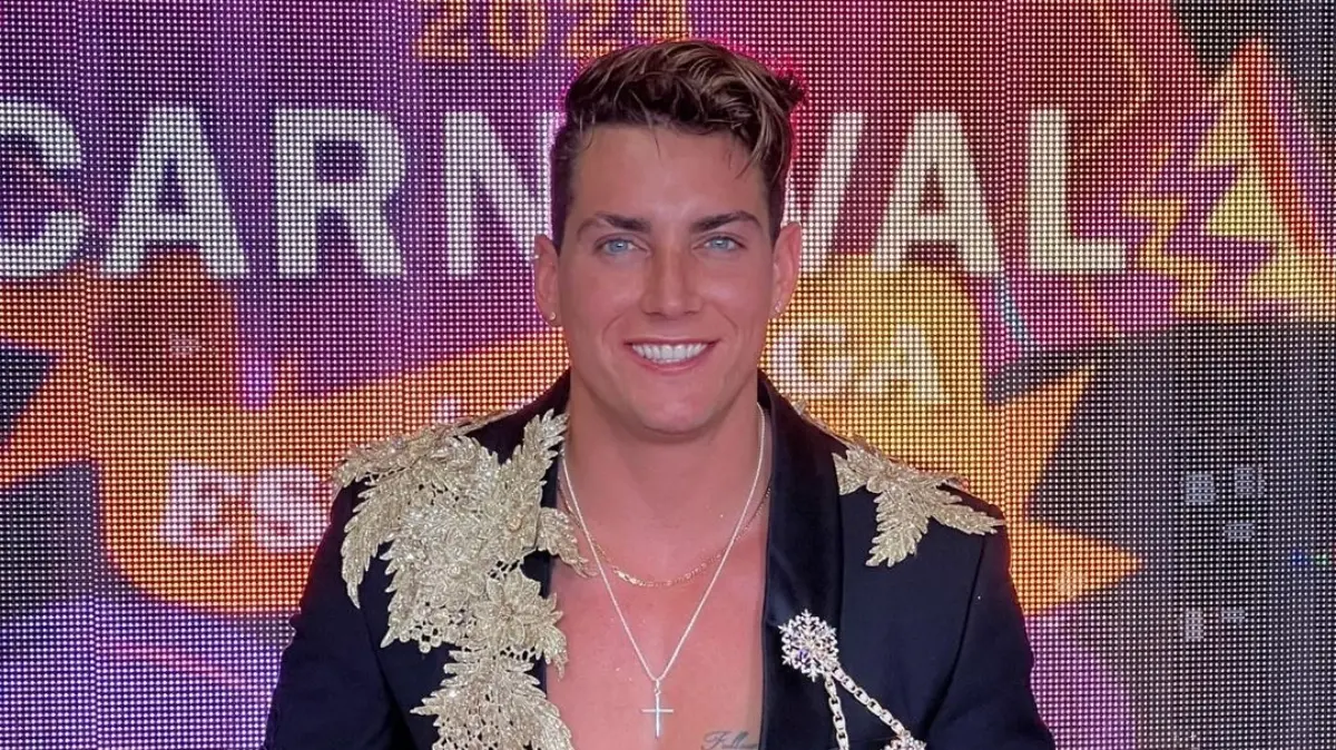 AGUST&Iacute;N FERN&Aacute;NDEZ.