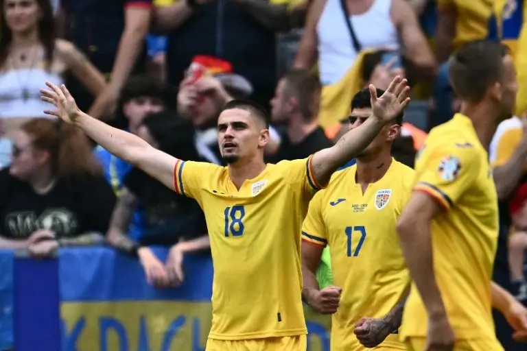 Rumania goleó a Ucrania en su debut en la Euro 2024 - Twitter @UEFAcom_es