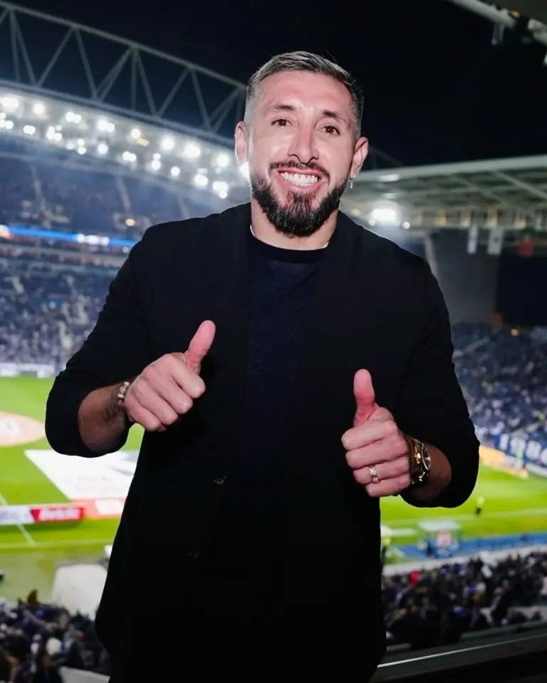 Héctor Herrera ha mostrado su inconformidad por no ser convocado para la selección<br>@h.herrera16
