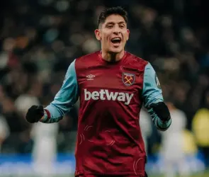 Edson Álvarez: Jugador de Manchester United elogia a Machín y pide que llegue