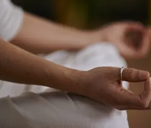 Meditación: Consejos prácticos para iniciar y mejorar en esta actividad