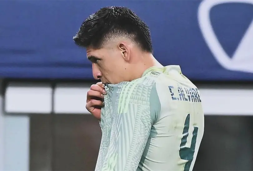 El futbolista habr&iacute;a pedido a los jugadores rivales que bajaran su ritmo para evitar una goleada escandalosa.