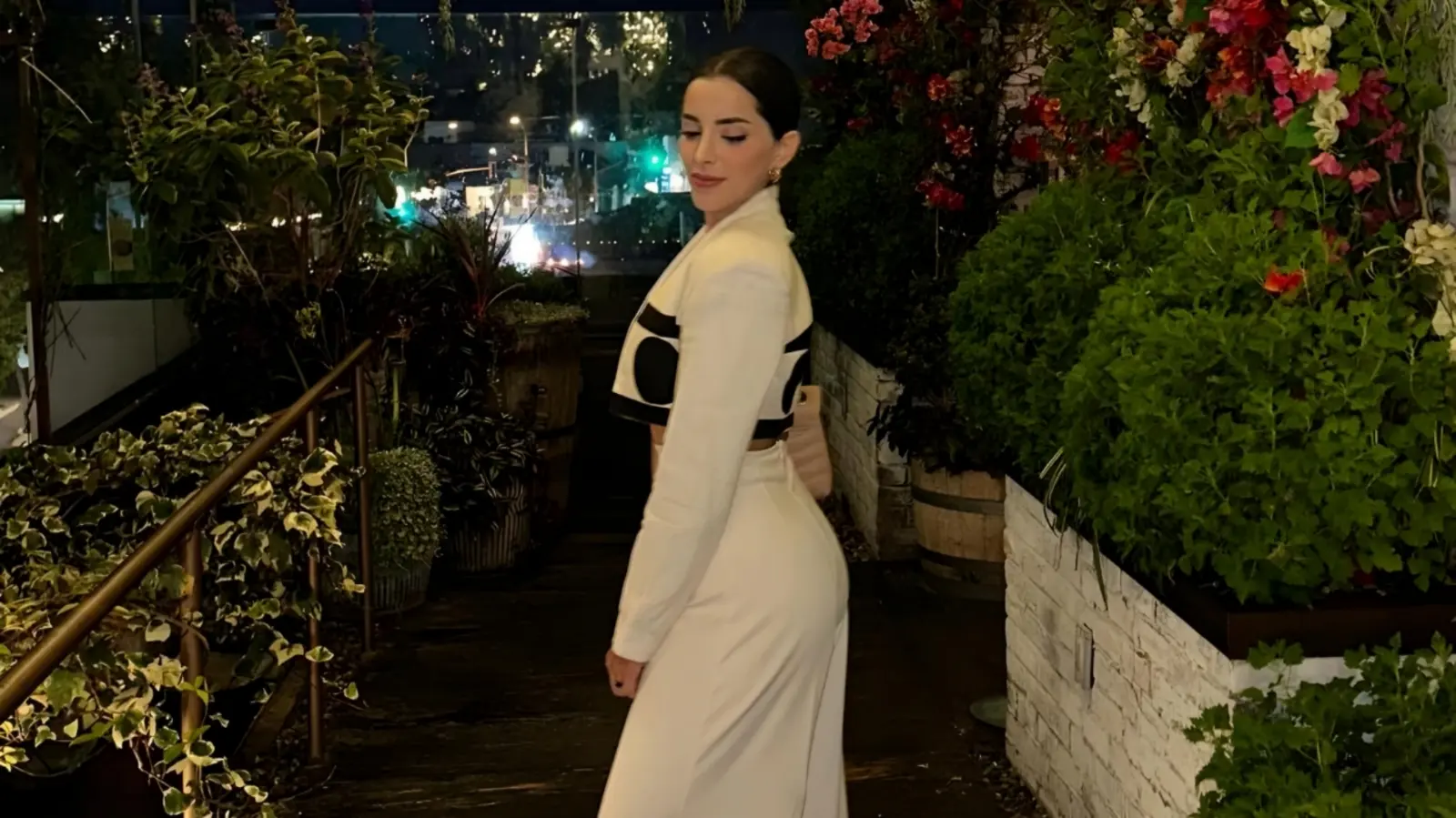 Tras su coronación, ganó miles de seguidores en redes sociales t esto fue bien aprovechado por la influencer. 