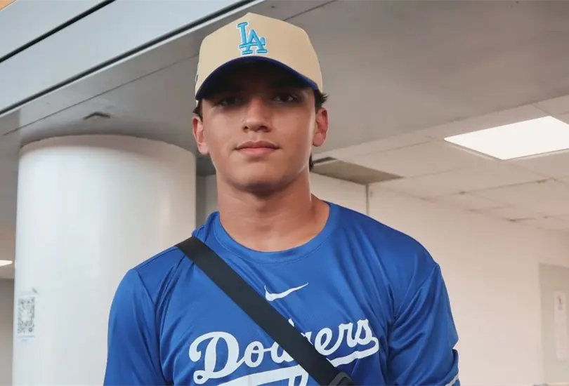 El mexicano sorprendi&oacute; en el popular equipo de la MLB en pocos meses de estar a prueba.