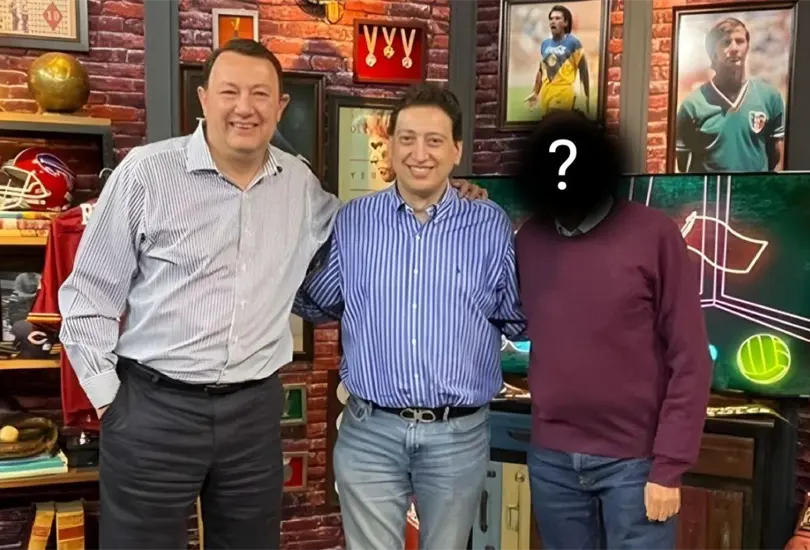 En la televisora tendr&iacute;an definido al sustituto del legendario comentarista a meses de su partida.