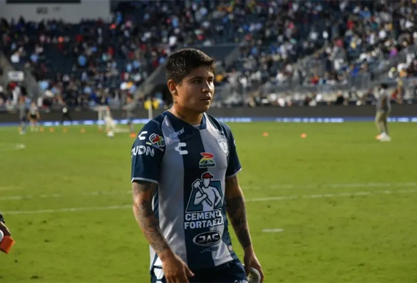 La Chofis L&oacute;pez se encuentra en el ojo del hurac&aacute;n tras salir de Pachuca.