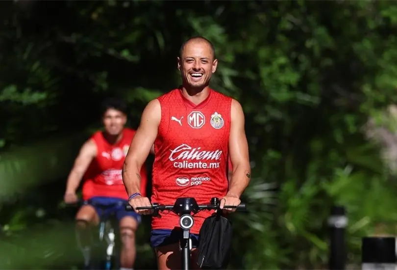 El Chicharito volvi&oacute; a burlarse del Am&eacute;rica por medio de sus redes sociales 