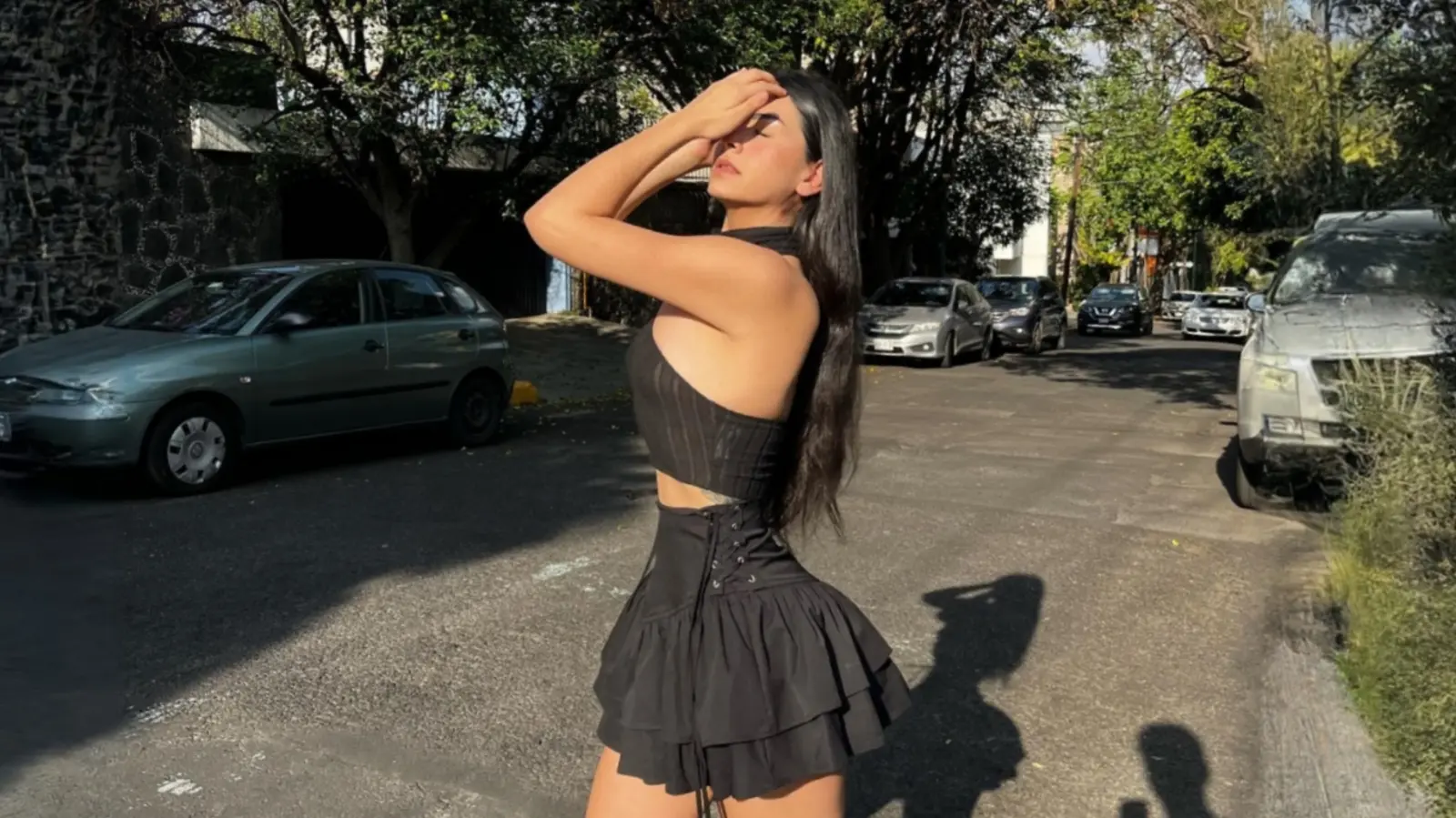 La exconductora de Televisa Deportes es su madre biológica mientras que el periodista es su padrastro.