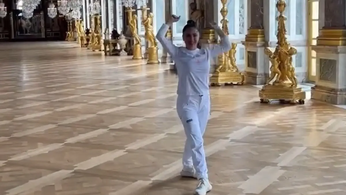 Salma Hayek promete un recorrido importante con la antorcha olímpica, recordando lo hecho por Gerardo Torrado portando la antorcha de cara a Londres 2012.