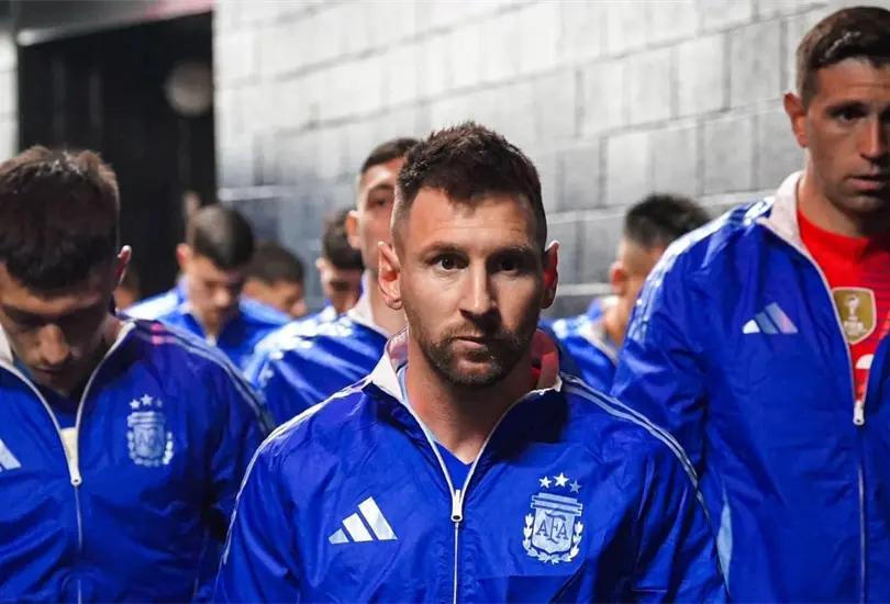 Lionel Messi estall&oacute; vs &aacute;rbitro tras derrota de Argentina ante Marruecos en Par&iacute;s 2024