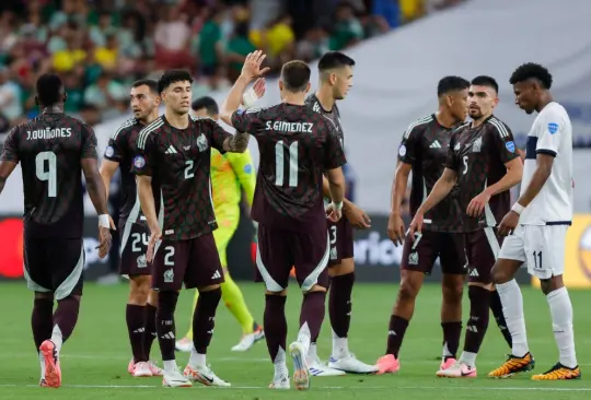 Un periodista de TUDN exhibió a la FMF por imponer a jugadores en la Selección Mexicana