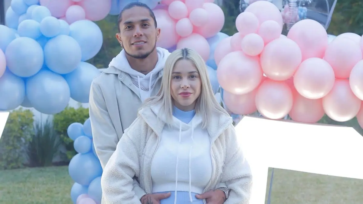 Carlos Salcedo y Andrea Navarro han visto complicaciones en su matrimonio tras el asesinato de la hermana del futbolista mexicano.