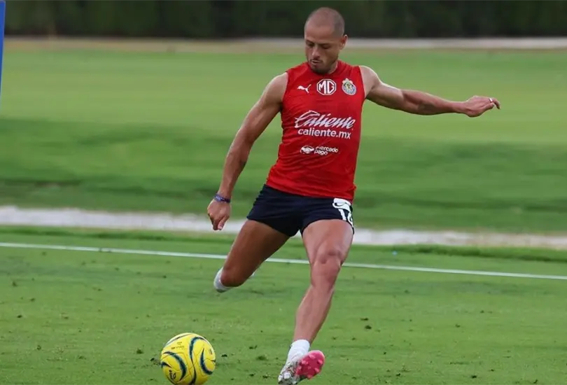 El delantero sufri&oacute; una lesi&oacute;n durante la pretemporada