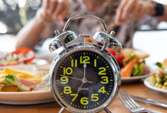 El ayuno intermitente tiene varios beneficios para la salud El ayuno intermitente tiene varios beneficios para la salud