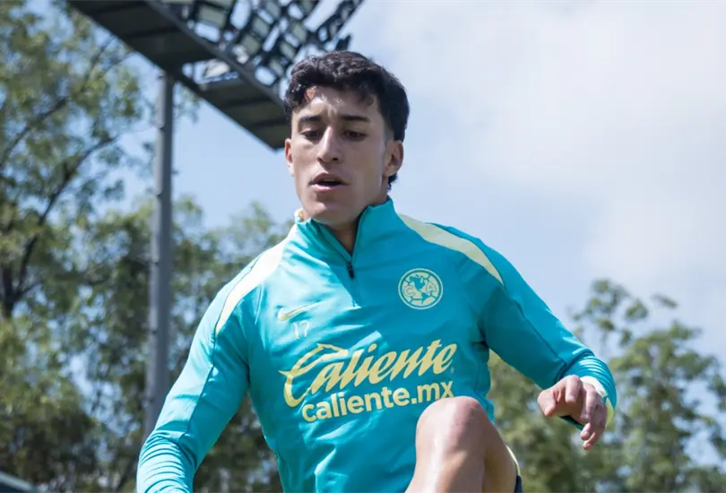 Am&eacute;rica call&oacute; los rumores sobre una posible salida de Alejandro Zendejas a Cruz Azul