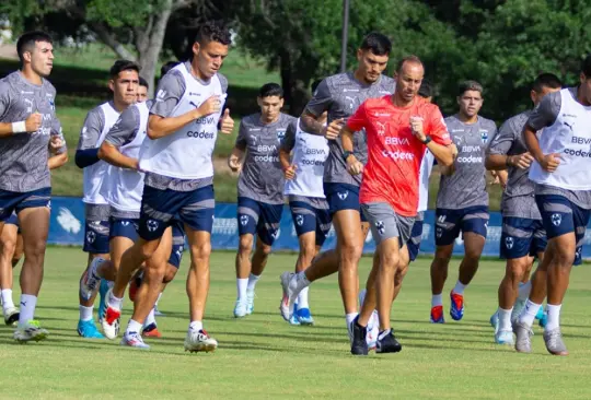 Rayados ya tendría nuevo DT tras el despido de Tano Ortiz y sería un jugador que eliminó a México con Argentina