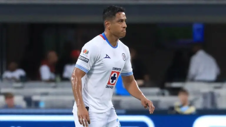 Luis Romo mandó un mensaje contundente a la directiva de Cruz Azul - Archivo Referee