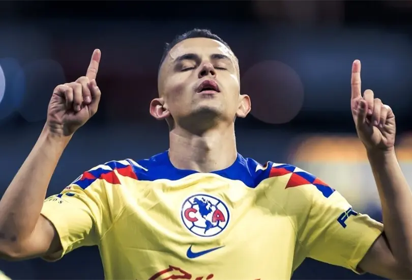 &Aacute;lvaro Fidalgo tendr&iacute;a todo listo para salir a Europa.