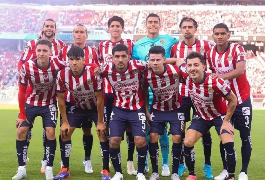 Los jugadores de Chivas fueron señalados por volver a cometer una indisciplina