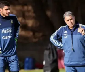 Tata Martino estalla contra Nahuel Guzmán por sus "conductas de actor de telenovela"