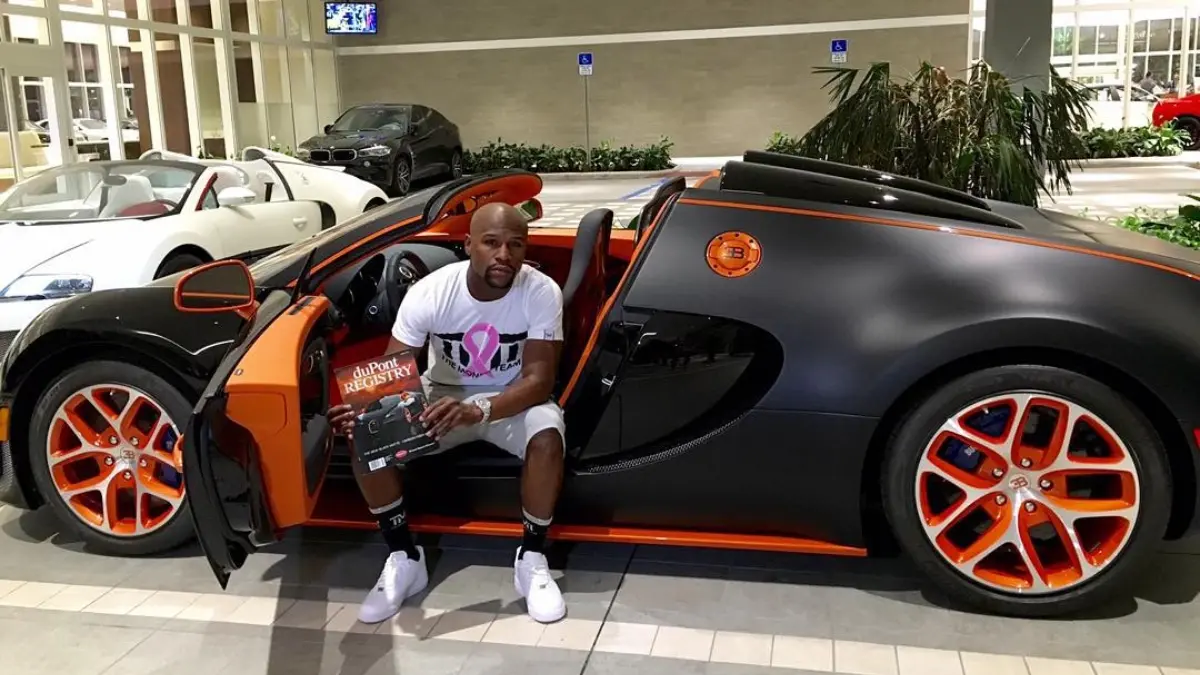 BUGATTI: Es una de las marcas favoritas de Floyd Mayweather Jr. porque posee varios modelos de la automotriz francesa, como el Chiron.