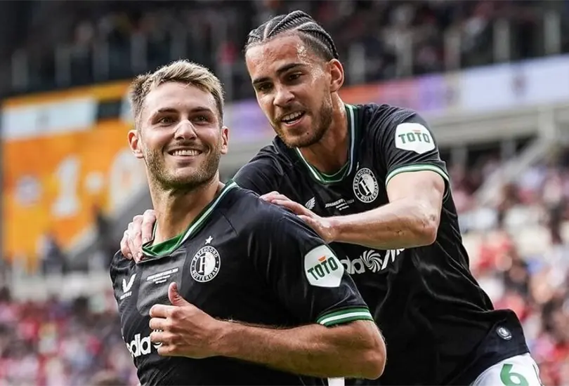 Santiago Gim&eacute;nez defini&oacute; su futuro tras la oferta que recibi&oacute; el Feyenoord por parte de la Premier League