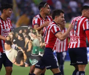 Exhiben a futbolistas de Chivas por llevarse de fiesta a promesa del equipo, ¿mal camino?
