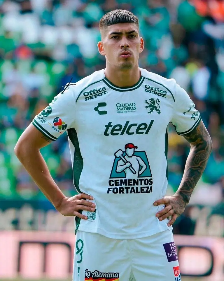 Adonis Frías estará fuera del equipo por al menos cuatro semanas<br>@adonis.frias