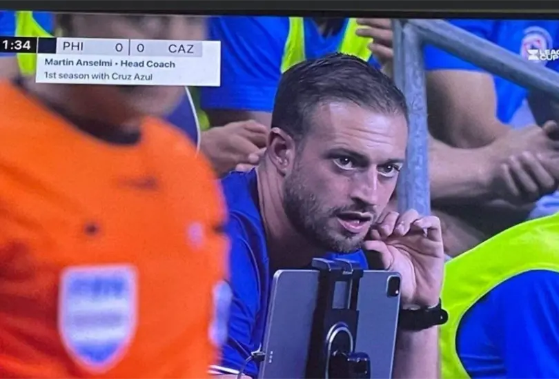 Mart&iacute;n Anselmi fue confundido en la transmisi&oacute;n de Apple TV.