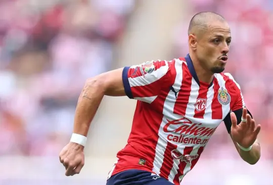 Chivas estaría mintiendo sobre la situación de Chicharito Hernández