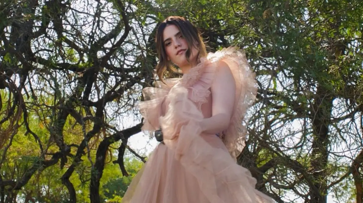 Ha tenido colaboraciones con algunas bandas como Moderatto y Morat