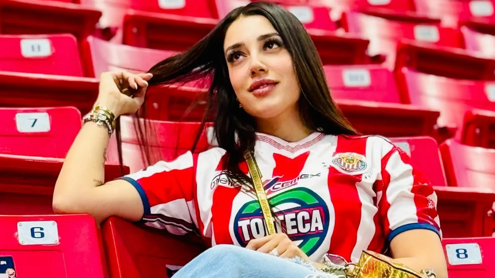 La pasi&oacute;n por el mundo fitness la comparte con su pareja y tambi&eacute;n lo comparte en redes sociales.