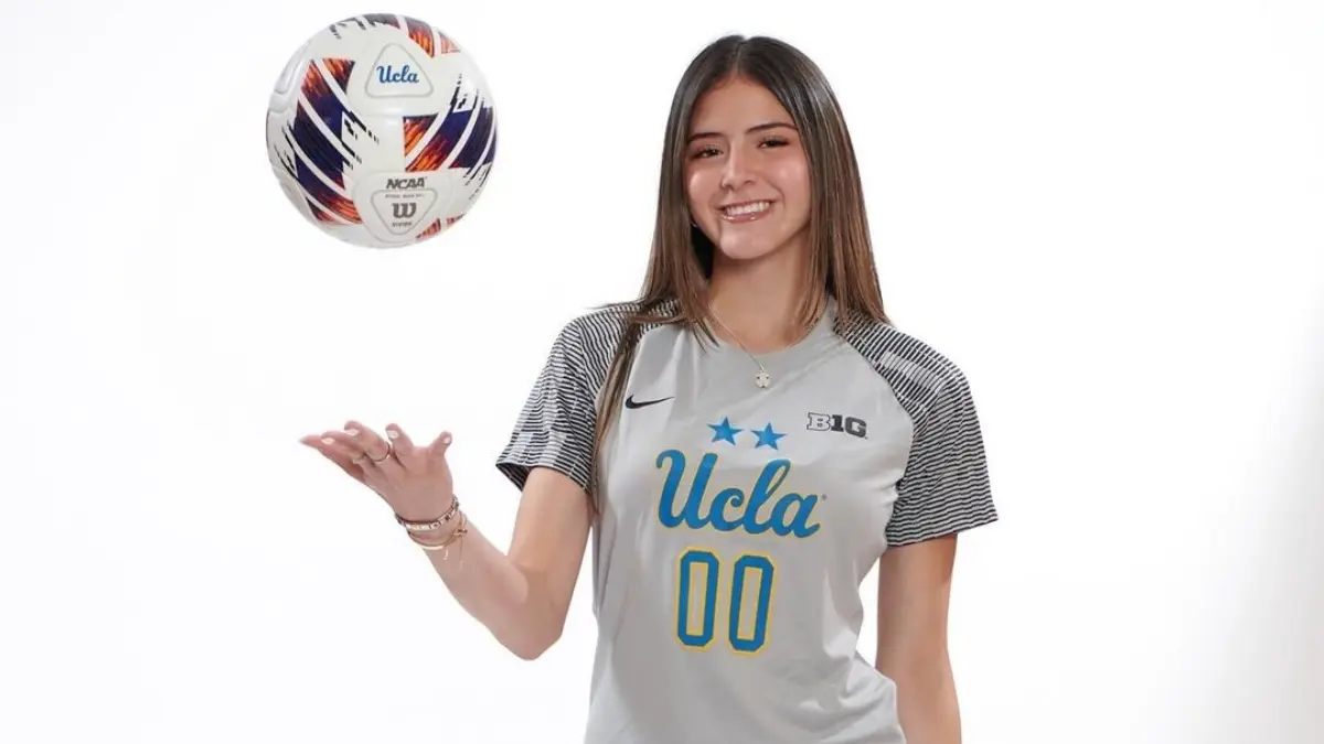 Durante julio de 2024 dejó a Tigres Femenil para enrolarse en la Universidad de California en Los Ángeles (UCLA).