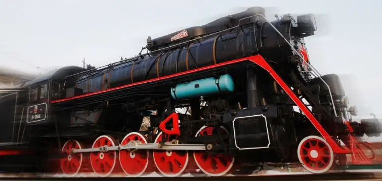 Lokomotiv de Moscú, equipo de César Montes, tiene un ferrocarril como mascota - fclm.ru