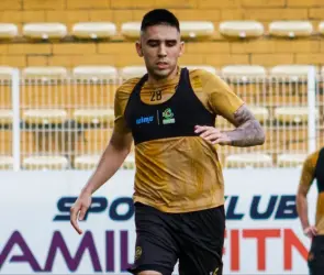 Luis Ruiz, quien lesionó al Hobbit Bermúdez, entre los más indisciplinados de Expansión