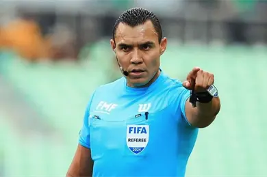 Acusan a Gato Ortiz de saltarse el reglamento en el Ju&aacute;rez vs Rayados