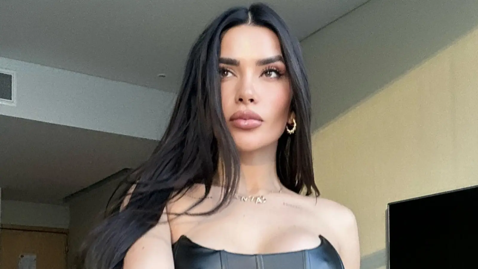 La tambi&eacute;n modelo disfruta mucho de viajar a distintas partes del mundo.