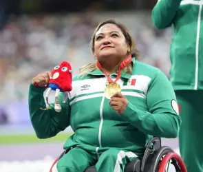 Gloria Zarza: Así reaccionaron los aficionados en el Himno Nacional tras oro de la atleta (VIDEO)