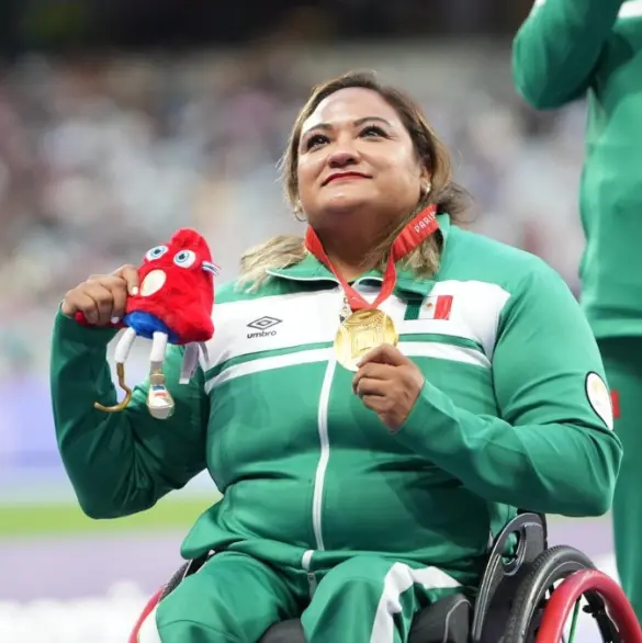 Gloria Zarza: Así reaccionaron los aficionados en el Himno Nacional tras oro de la atleta (VIDEO)