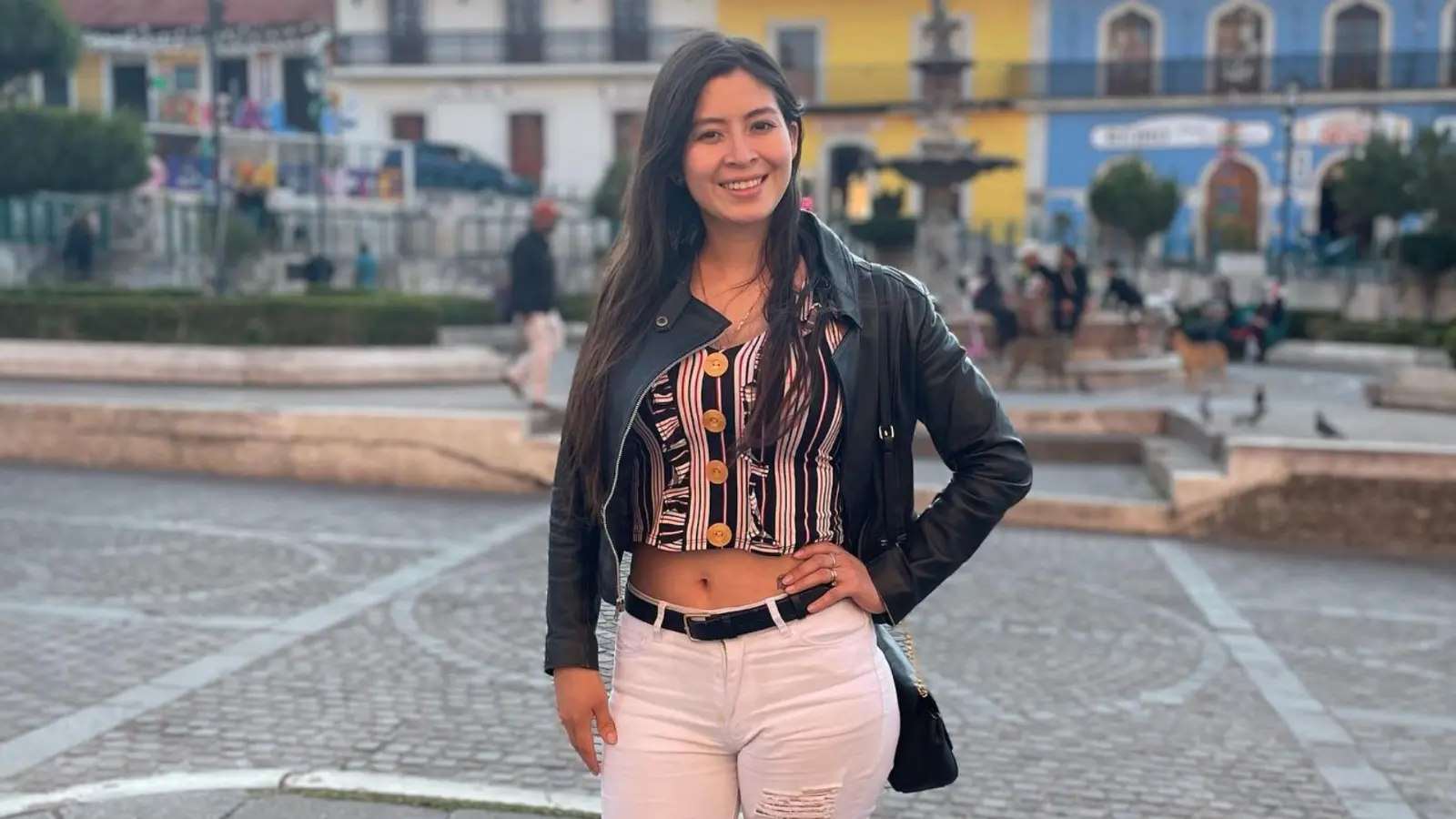 Seg&uacute;n su informaci&oacute;n, es contadora y radica en el estado de Hidalgo.