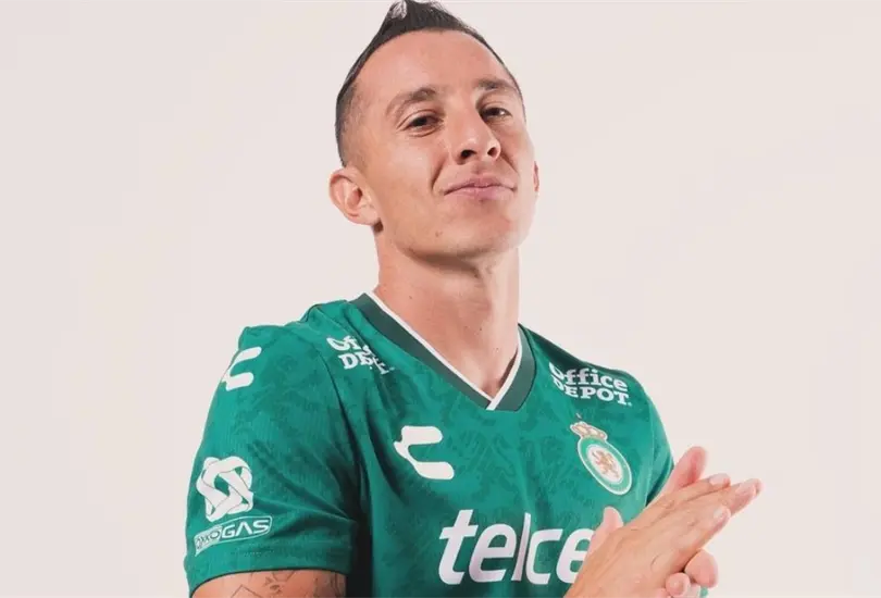 Andr&eacute;s Guardado habr&iacute;a tomado la decisi&oacute;n de retirarse del futbol profesional 
