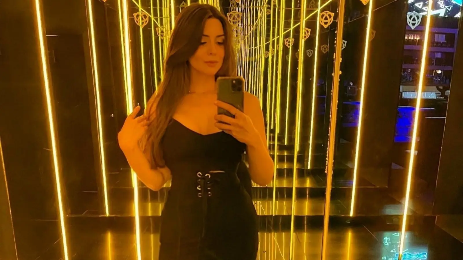 En sus redes sociales, Estefany compartió su imagen en televisión con emoción por la popularidad que ha ganado.
