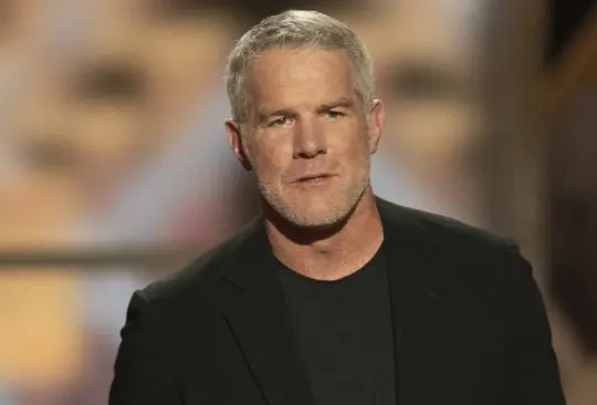 Brett Favre leyenda de la NFL y de los Green Bay Packers, reveló que fue diagnosticado con Parkinson. 