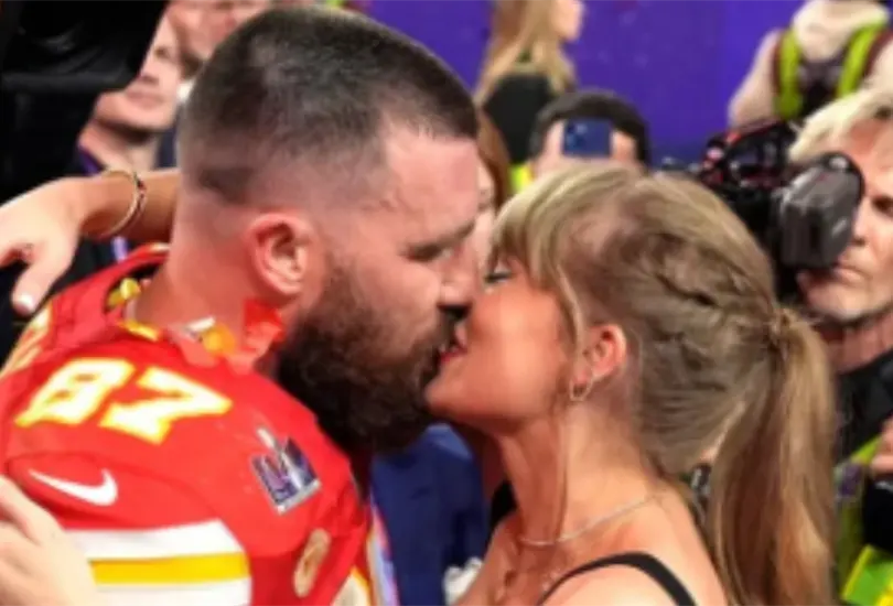 Kansas City Chiefs ha decidido no lucrar con la relaci&oacute;n entre Travis Kelce y Taylor Swift