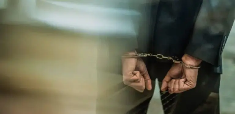 Un futbolista fue detenido en pleno partido - Pixabay.com