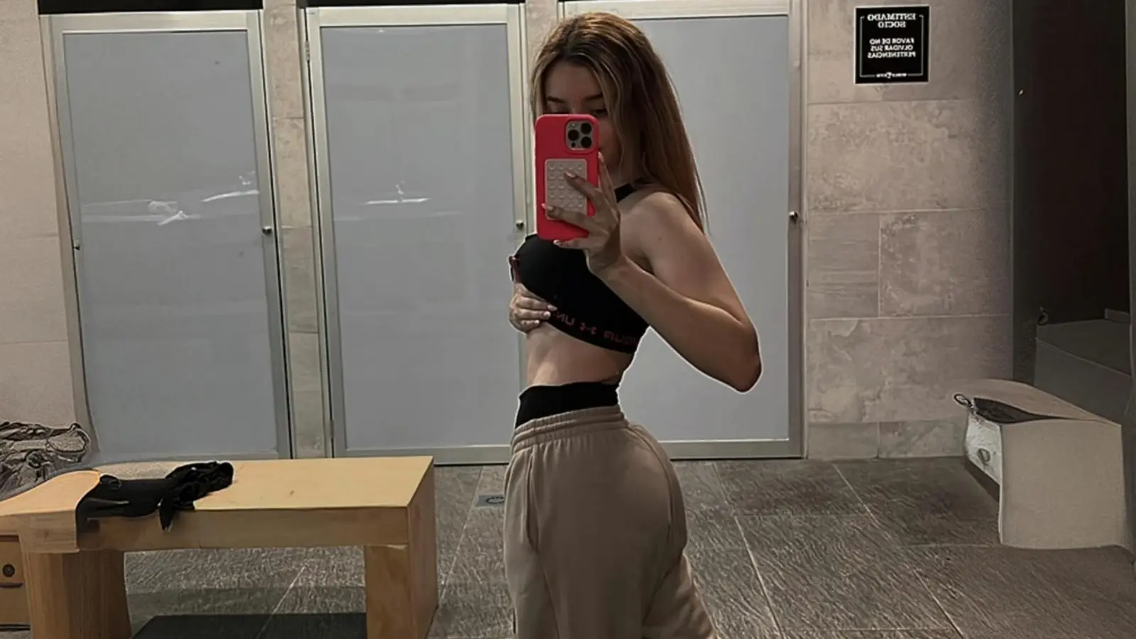 En su lugar llegaron los mexicanos Pipepunk y Natalia Garc&iacute;a como co-presidentes y tuvieron una enorme presentaci&oacute;n. 