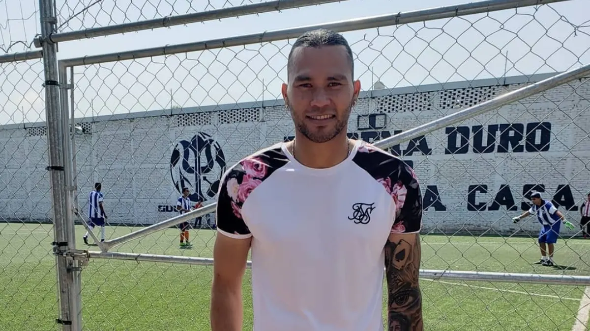  Gullit Peña volvió a dar de qué hablar 