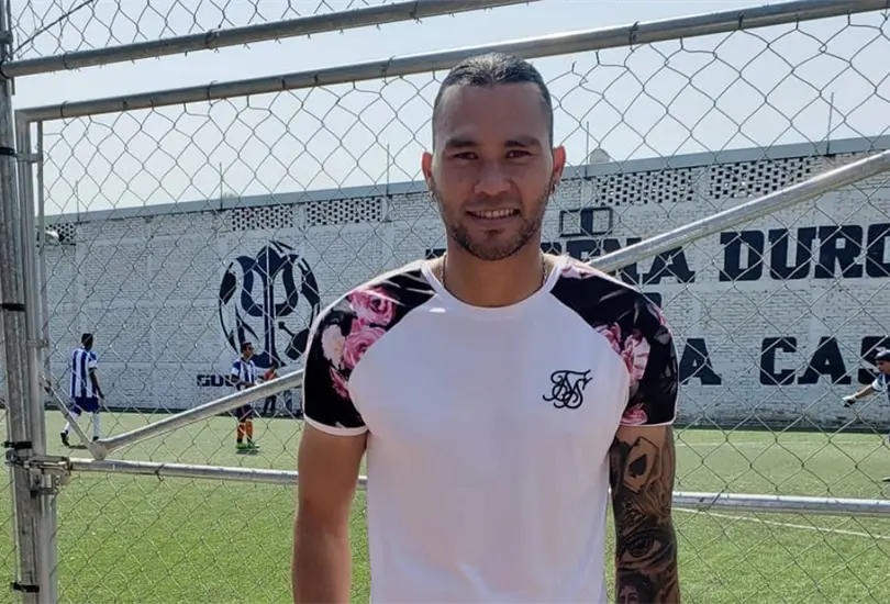 Gullit Peña volvió a dar de qué hablar Gullit Peña volvió a dar de qué hablar