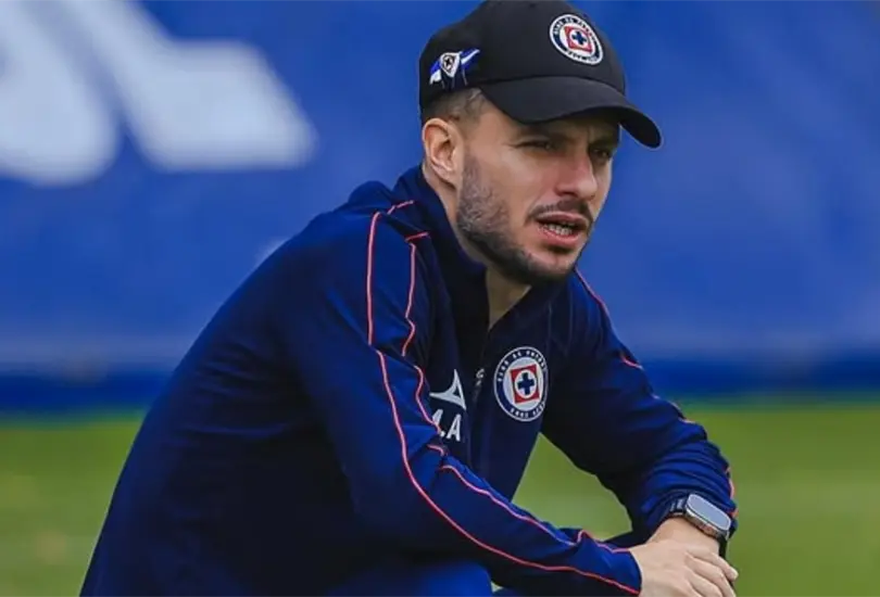 Mart&iacute;n Anselmi podr&iacute;a tener las horas contadas en Cruz Azul